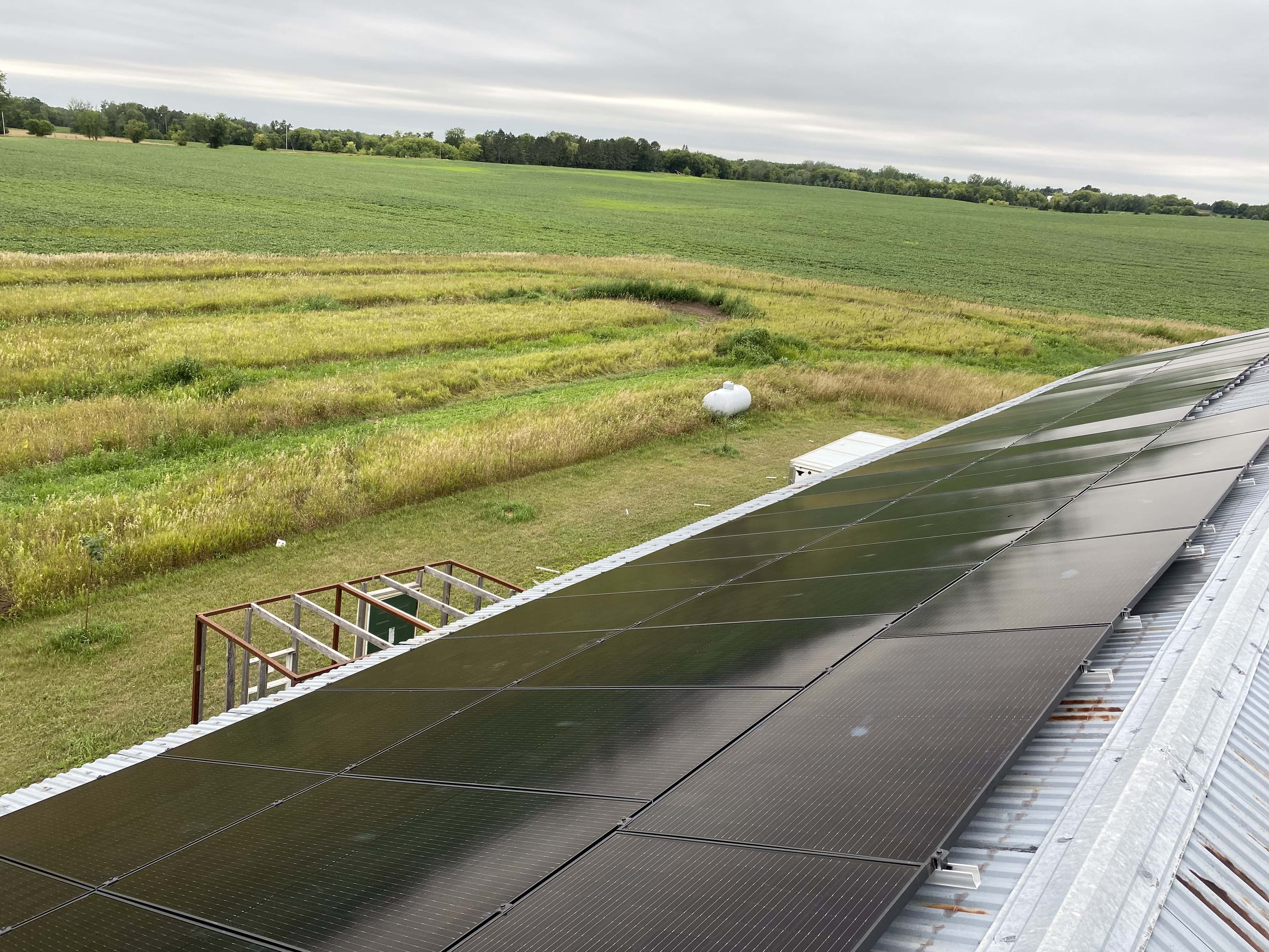 Can Solar Panels Be Installed On Metal Roofs | Wolf River Electric
