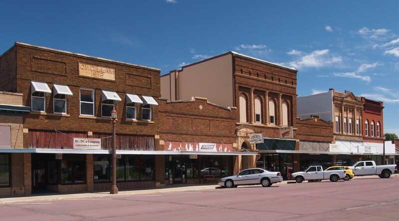 Businesses in downtown Windom, Minnesota during the day.
