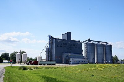 The Georgetown Farmer's Elevator in Minnesota.
