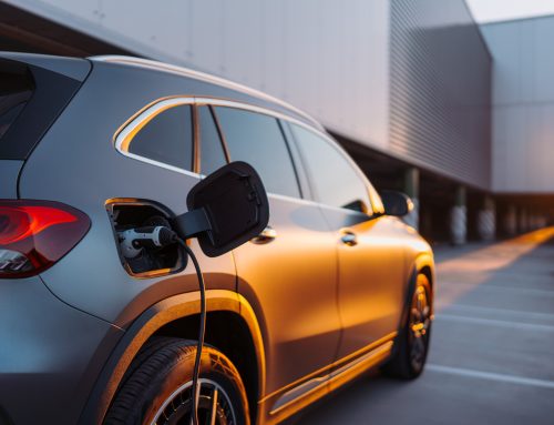 4 Proven Ways an EV Charging Station Solar Setup Cuts Commute Costs
