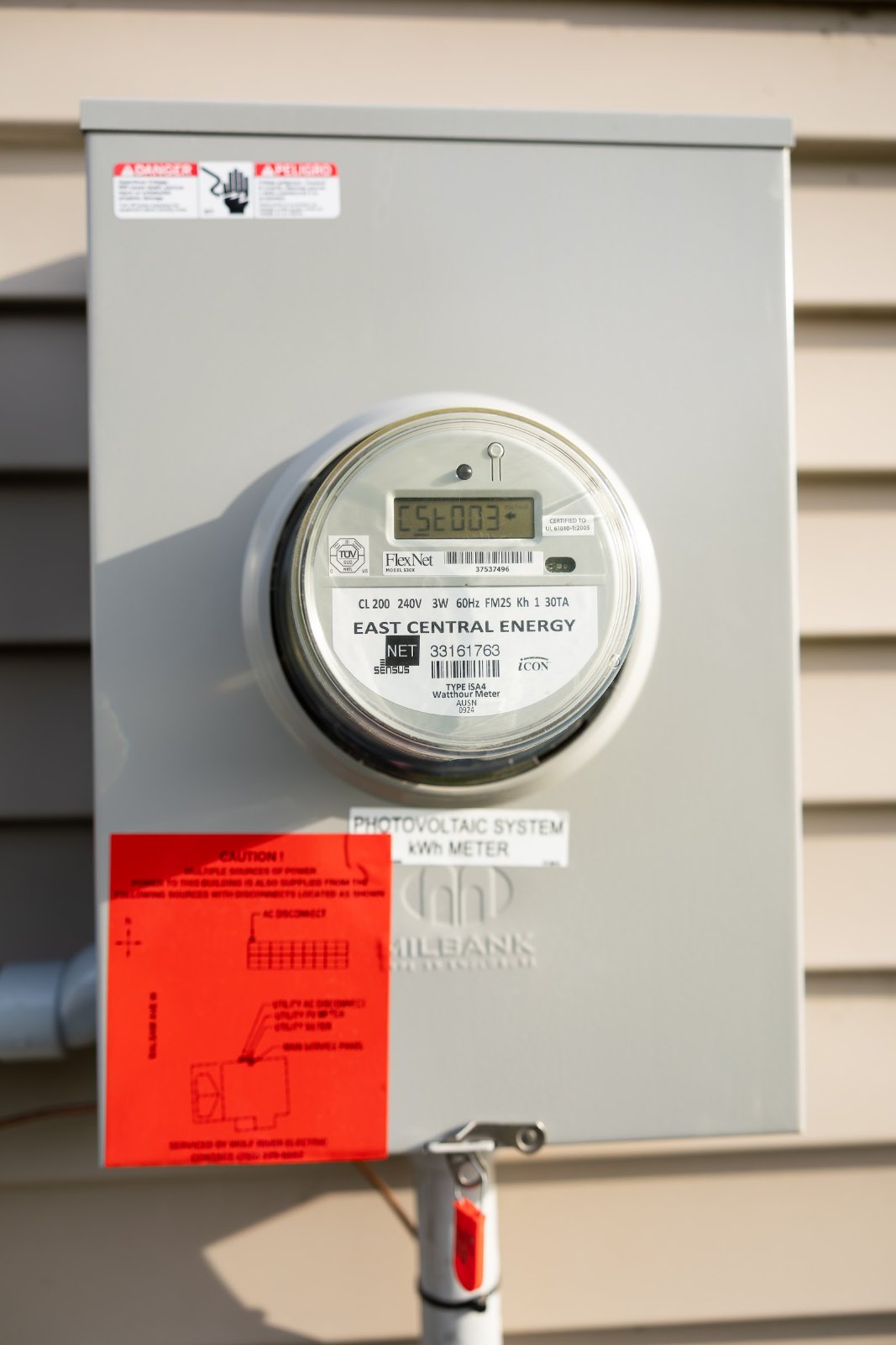 Meter close, Wolf River Electric electrical work